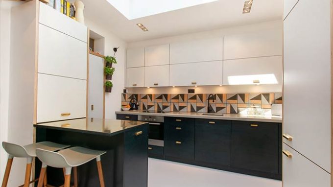 JS Designs (London) Ltd